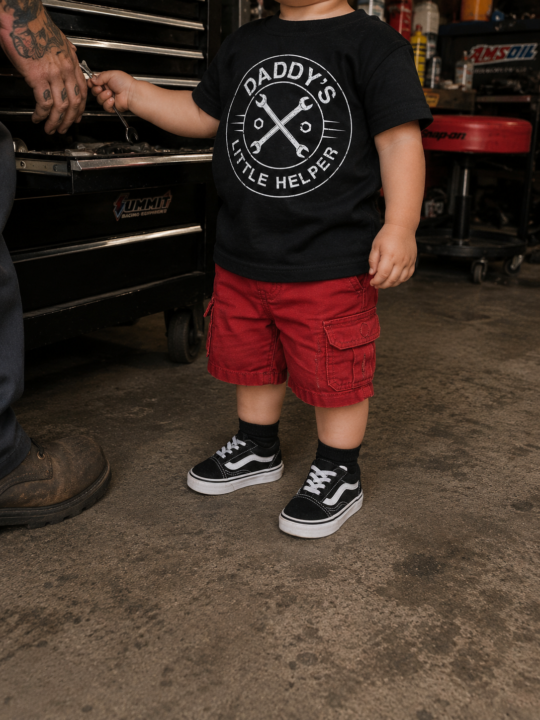 Dad’s Little Shop Helper Tee