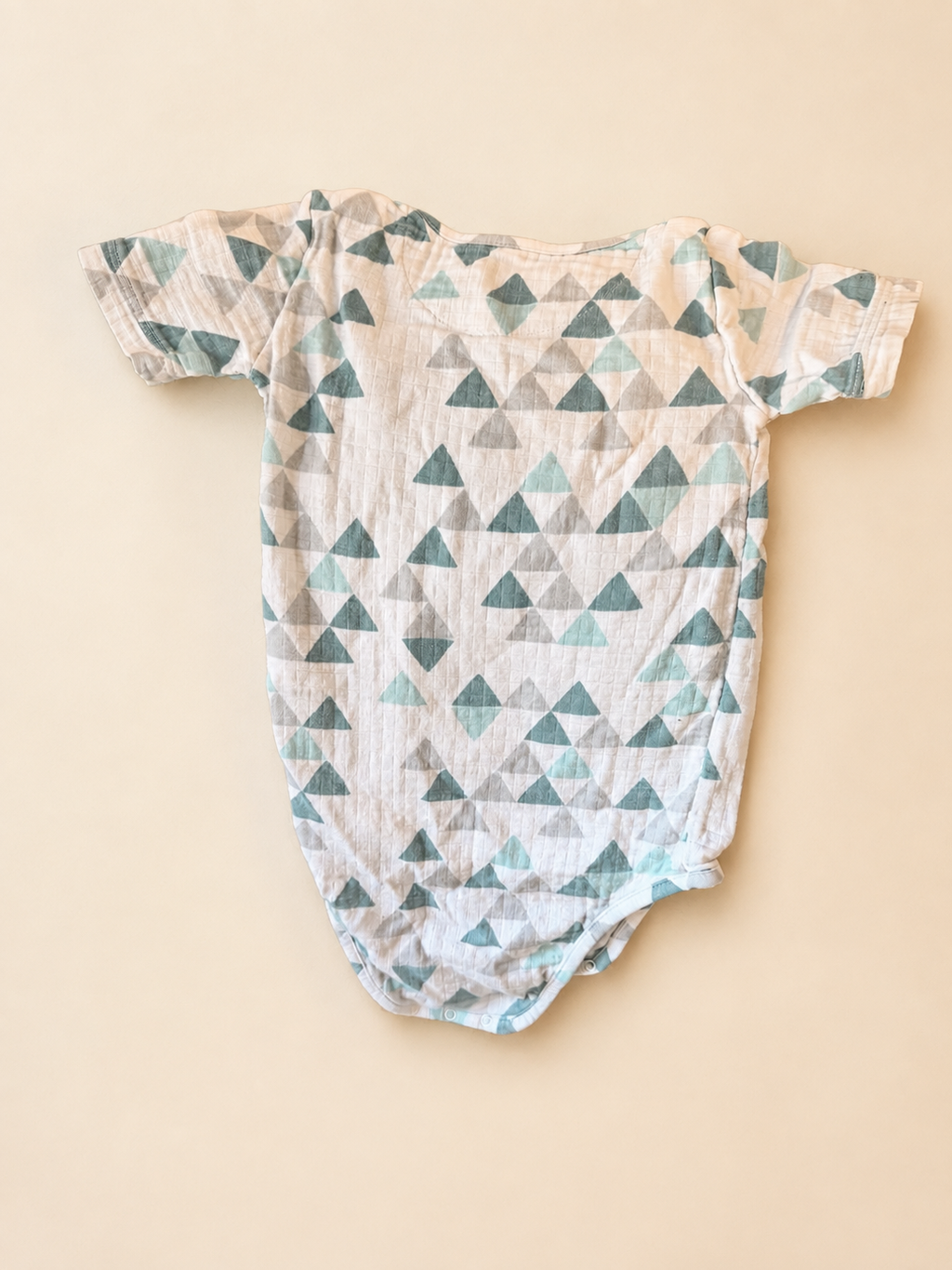 Little Peaks Bodysuit 🏔️ 3-9mo