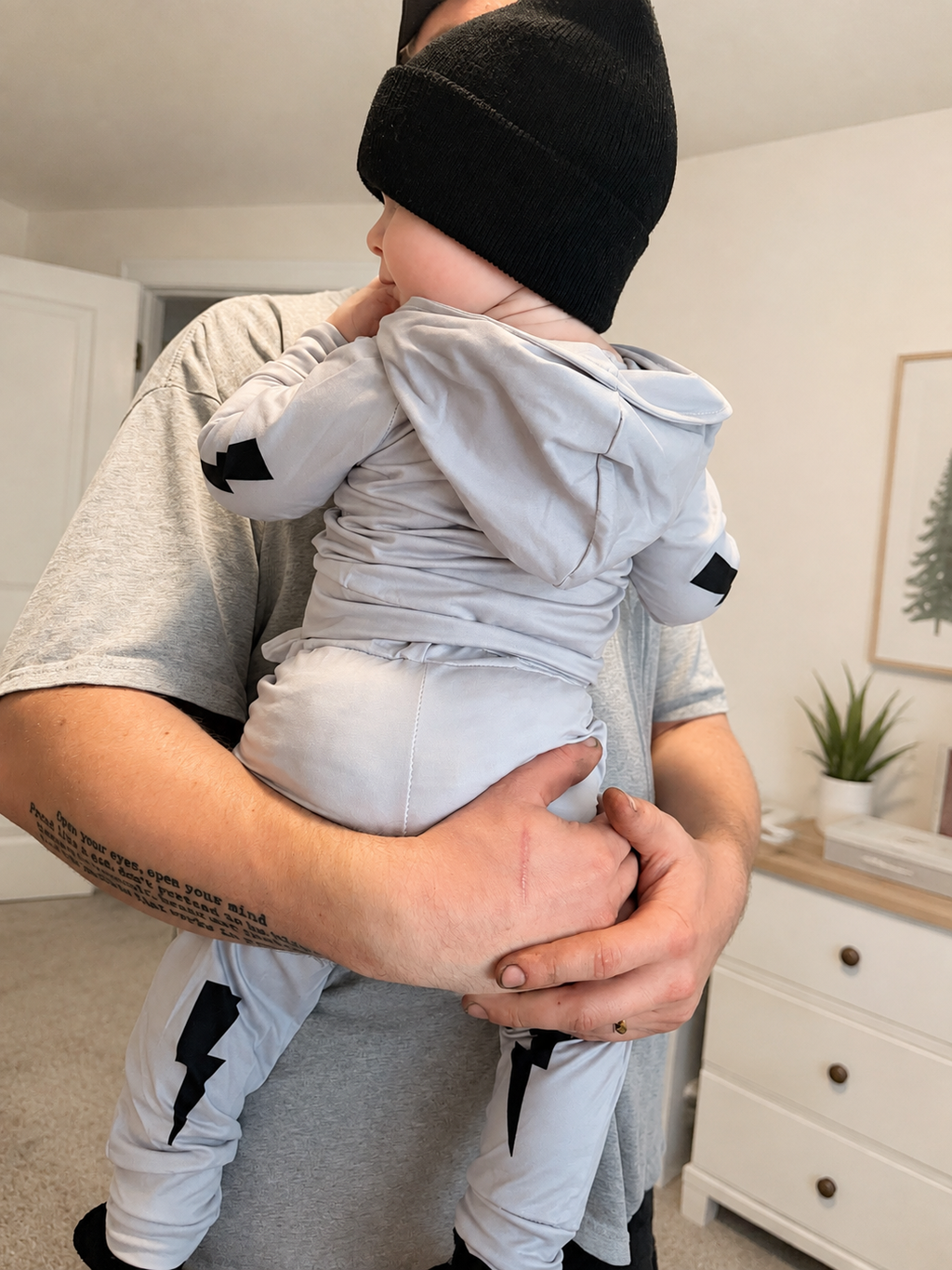 Lightening Jogger Set