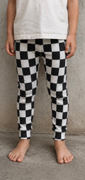 Checkered ribbed pants