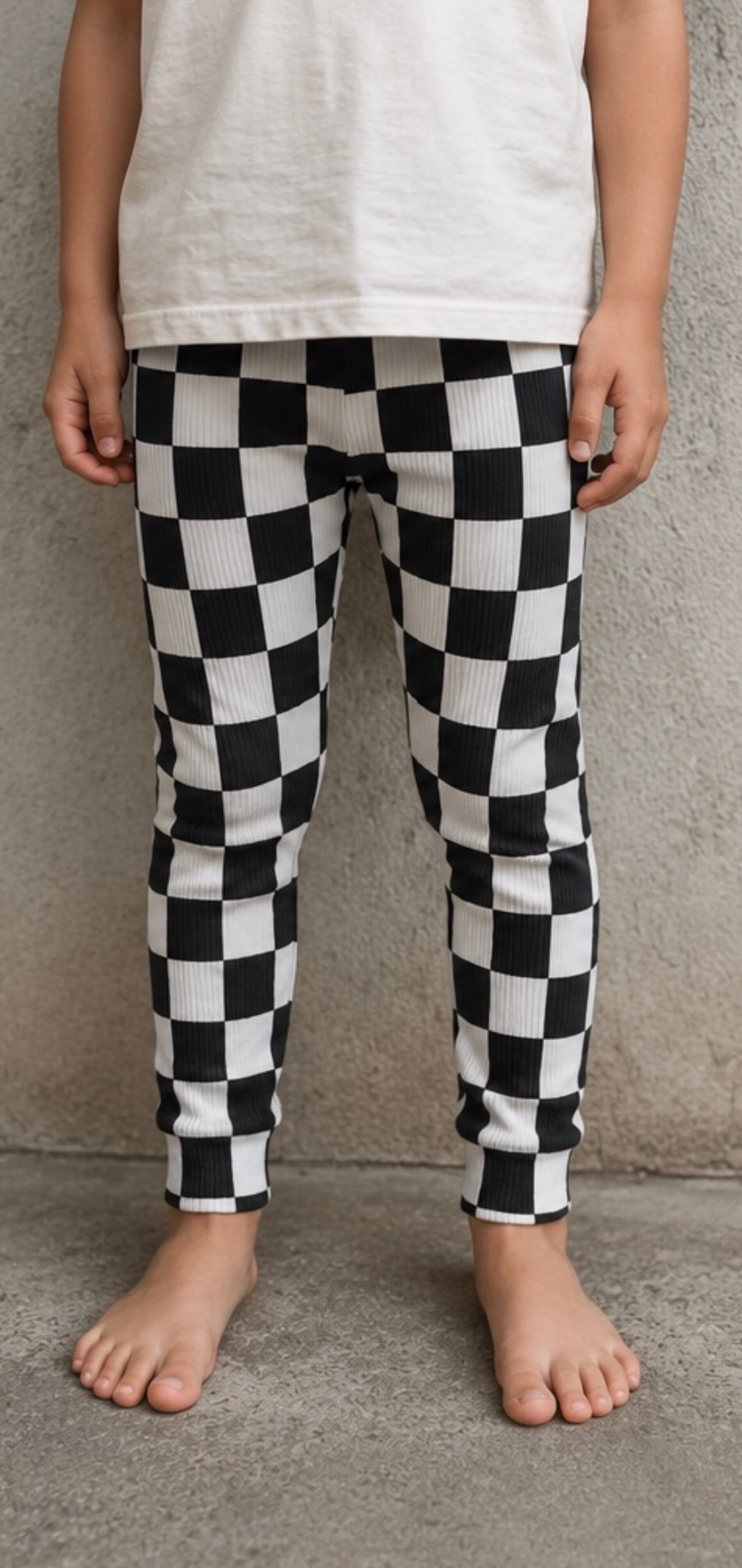 Checkered ribbed pants