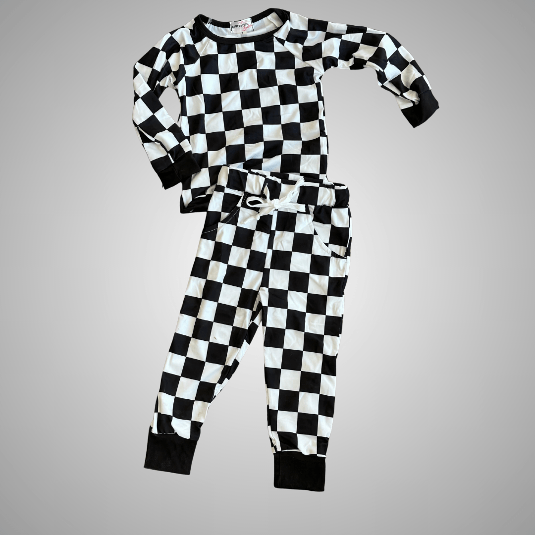 Finish Line Checkered Jogger Set